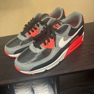 Nike Kids' Gray and Red Sneakers